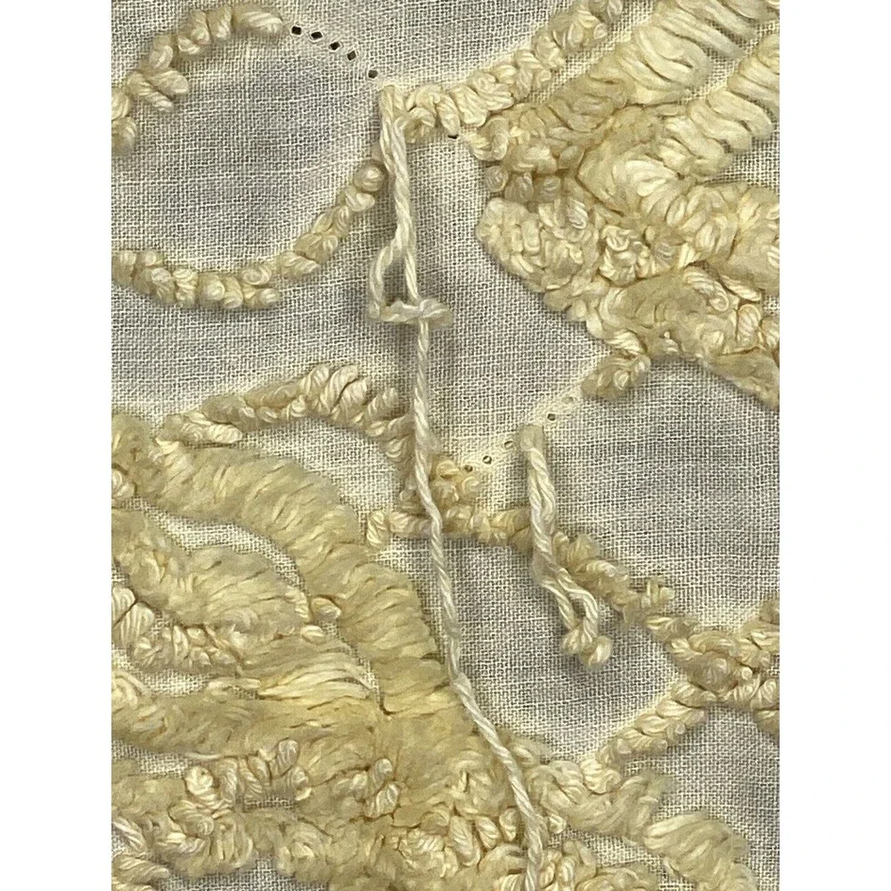 Vtg Twin‎ Yellow Floral Chenille Bedspread 92x108